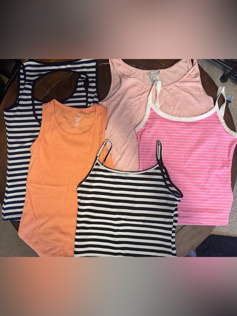 Women’s 9 Tank Top Bundle sz S
